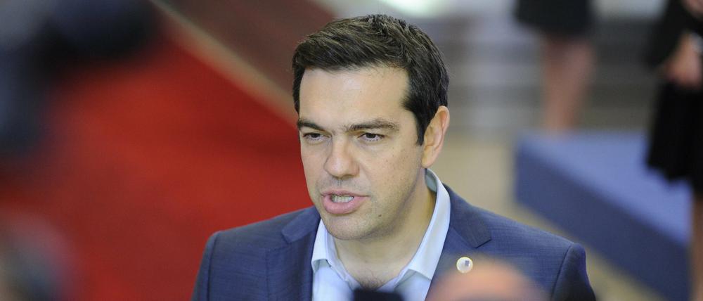 Griechenlands Ministerpräsident Alexis Tsipras spricht nach der Einigung in Brüssel mit der Presse.