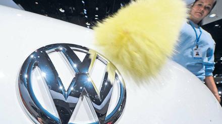Gute Nachrichten aus Detroit. Autos deutscher Firmen haben Konjunktur. Volkswagen konnte einen neuen Verkaufsrekord verbuchen. 