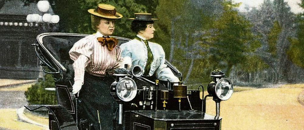 Frauen am Steuer: Keine besonders neue Idee wie die Illustration von 1895 zeigt. Bislang haben nur wenige Unternehmen der Automobilbranche weibliche Vorstände.