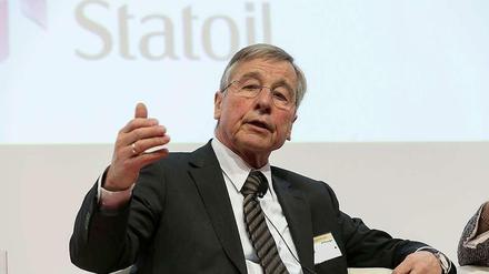 Der ehemalige "Superminister" Wolgang Clement (ehemals SPD) auf der Jahrestagung der Energiewirtschaft in Berlin.