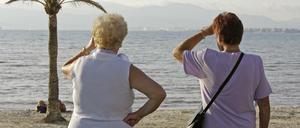 Das Leben genießen: Viele Senioren wollen nicht bis zum regulären Rentenalter arbeiten.  