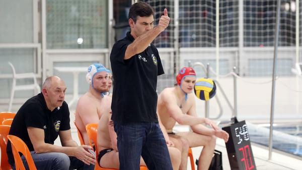 Trainer Alexander Tchigir und der OSC Potsdam haben zum ersten Mal gegen die Wasserfreunde gewonnen.  