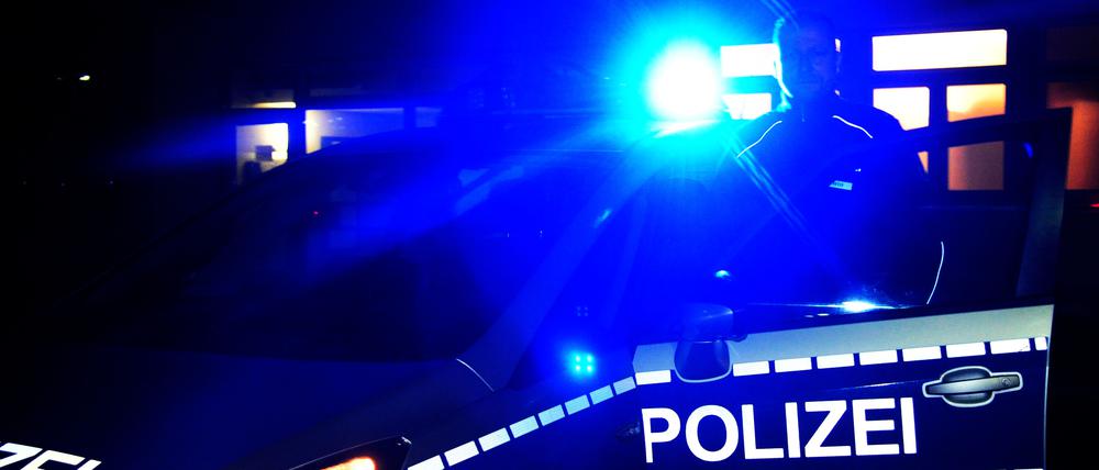 Nächtlicher Einsatz für die Polizei in Schöneberg und Charlottenburg