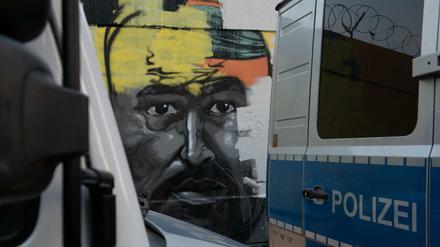 Wandbild des ermordeten Intensivtäters Nidal R. am Tempelhofer Feld. Seine Cousins wurden nun zu Haftstrafen verurteilt.