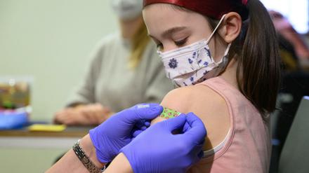 Mitte Dezember hatte der Berliner Senat mit mehreren Impfaktionen mit dem Kinderimpfen begonnen.