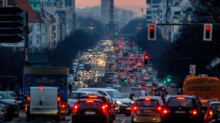 Berlin muss 2019 auf elf Straßenabschnitten Fahrverbote für ältere Diesel verhängen.