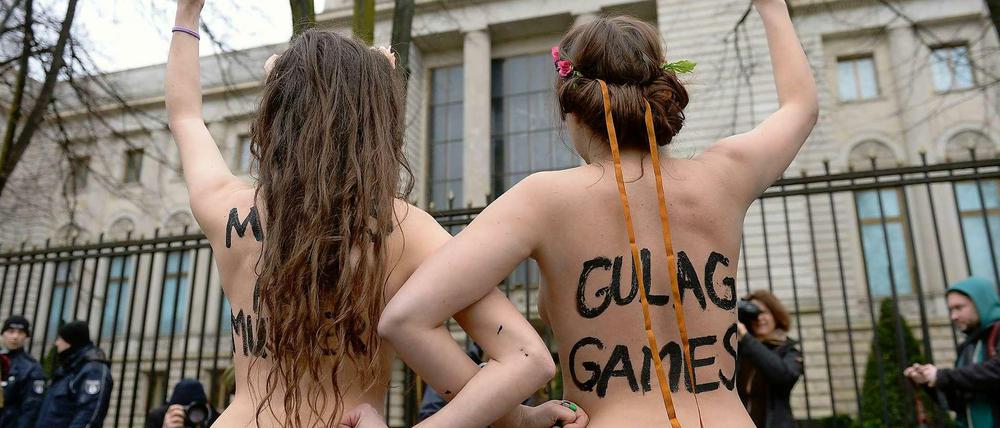 Klare Botschaft. Von den Olympischen Spielen in Sotchi halten die Femen-Aktivistinnen gar nichts.