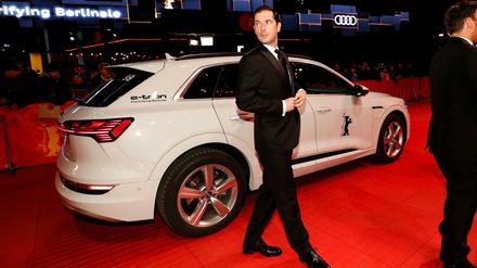 Hauptsache elektrisch. Auch Melvil Poupaud, einer der Hauptdarsteller in "Grâce à Dieu", kam zur Premiere im Audi e-tron