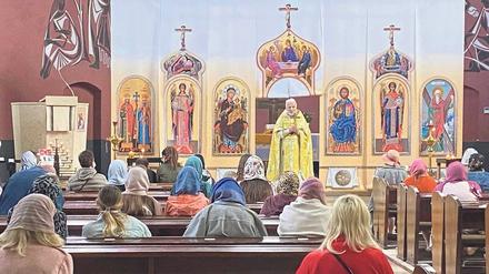 Zufluchtsort. Die Gemeinde von Pfarrer Oleh Polianko erlebt seit Kriegsbeginn in der Ukraine einen enormen Zulauf.