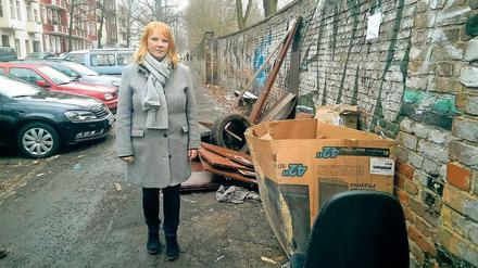 Sperrig. Christina Schwarzer von der CDU möchte, dass illegale Müllentsorger endlich zur Rechenschaft gezogen werden. 