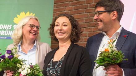 Regine Günther (l-r), Ramona Pop und Dirk Behrendt haben Spaß an grüner Politik.