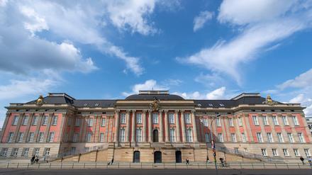 Blick auf das wiederaufgebaute Stadtschloss. In dem Schloss hat der Brandenburger Landtag seinen Sitz.