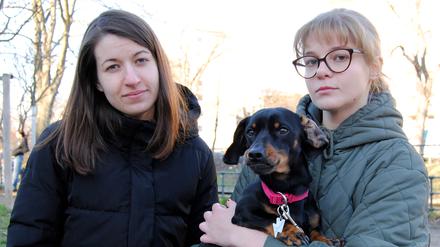 Als der Krieg ausbrach, sind Maria, Inna und ihr Hund sofort aus Kiew nach Berlin geflüchtet.