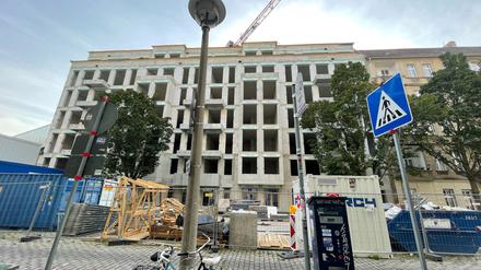  Der Bau der Wohnungen in der Malmöer Straße 28 steht still.