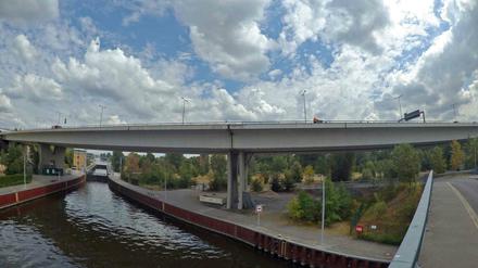 Die Rudolf-Wissell-Brücke auf der A100 wird für Bauarbeiten gesperrt.