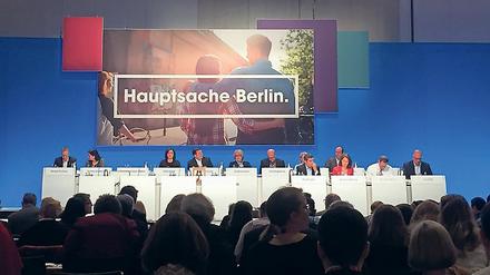 Auf der Agenda der Berliner SPD-Linken steht unter anderem die Einführung einer Vermögenssteuer sowie die Ablehnung der Rente ab 67 Jahre. 