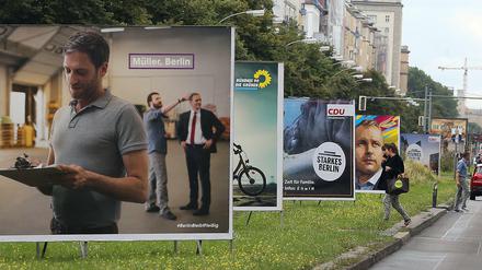 Wahlplakate bestimmten schon zur Senatswahl 2016 das Bild in der Frankfurter Allee in Berlin. 