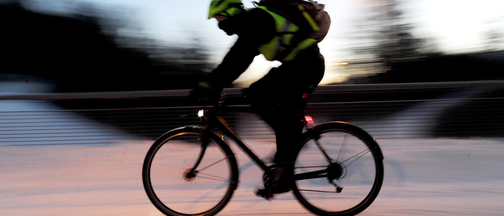 Zehn Tipps für den Winter: So kommen Sie auf dem Fahrrad sicher durch die  kalte Jahreszeit