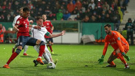 Den dünnen Pokalsieg des FC Bayern München gegen SV Rödinghausen verfolgten fast sechs Millionen Zuschauer live in der ARD.