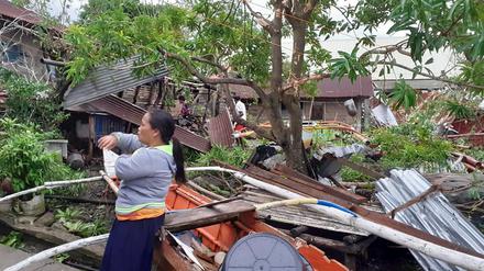 Nach dem Sturm in Biliran, Philippinen. 