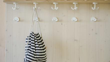 Turnbeutel vergessen? Kinder sollten lernen, selbst darauf zu achten.