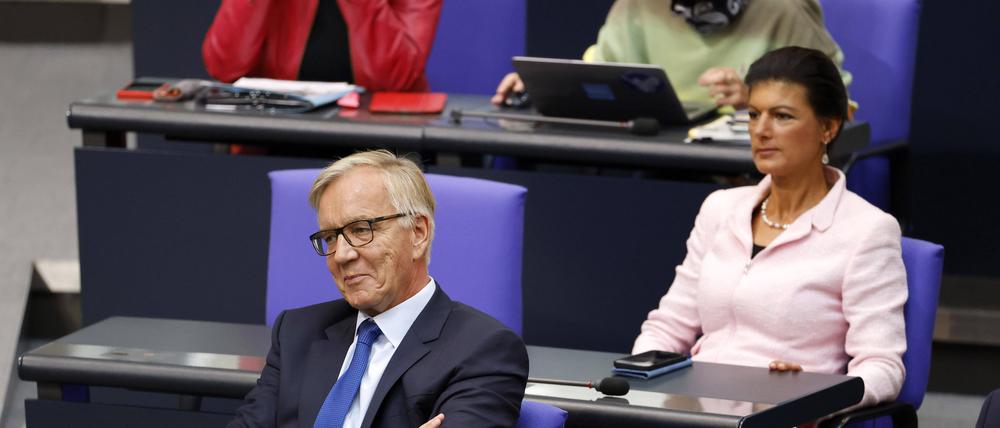 Dietmar Bartsch und Sahra Wagenknecht in der 51. Sitzung des Deutschen Bundestages im Reichstagsgebäude.