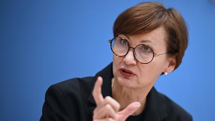 Die Bundesministerin für Bildung und Forschung: Bettina Stark-Watzinger (FDP).