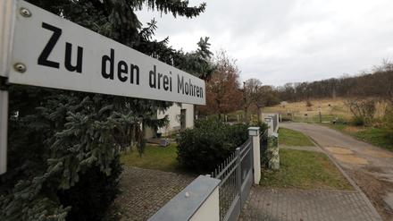 Straße „Zu den drei Mohren“ in Potsdam Neu Fahrland.
