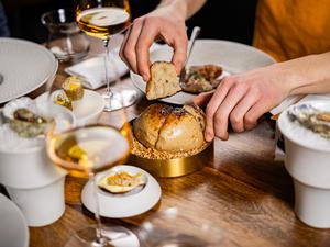 Vorbei: Ein Menü im Restaurant Prism in Charlottenburg. Auch andere Betriebe mit jüdisch-levantinischem Hintergrund sind verschwunden.