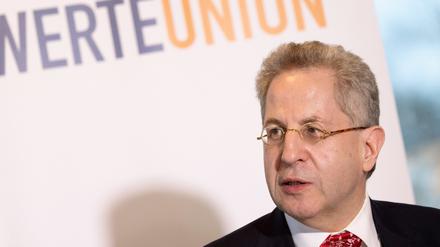 Der Ex-Verfassungsschutzpräsident Hans-Georg Maaßen spricht nach der Gründung der Werteunion als Partei (Archivbild).