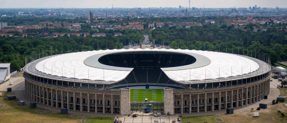 Blick auf das Olympiastadion Berlin, Austragungsort des EM-Finals.