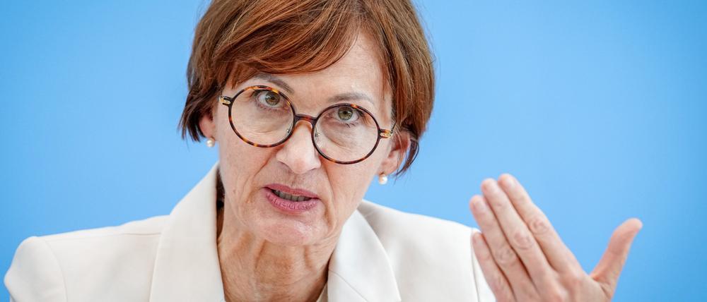 Bettina Stark-Watzinger (FDP), Bundesministerin für Bildung und Forschung, steht in der Fördergeldaffäre massiv in der Kritik.