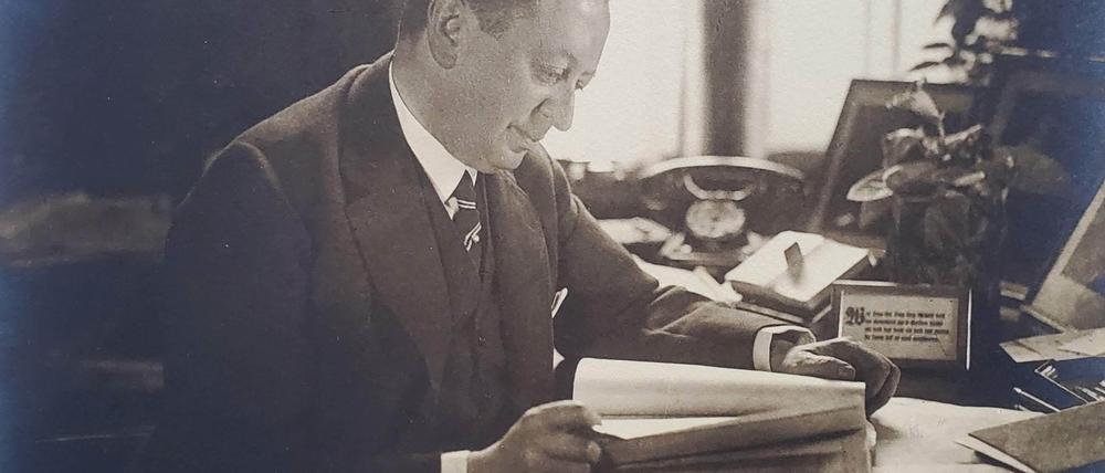 Der jüdische Bankier Jakob Goldschmidt (1882-1955) war ein Mäzen der Nationalgalerie, er finanzierte den Ankauf eines van Gogh.