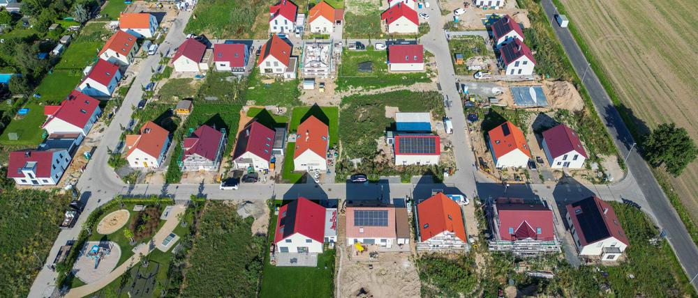 Bei den Kaufpreisen für Immobilien sehen Experten nur leichte Zuwächse in den meisten Regionen.