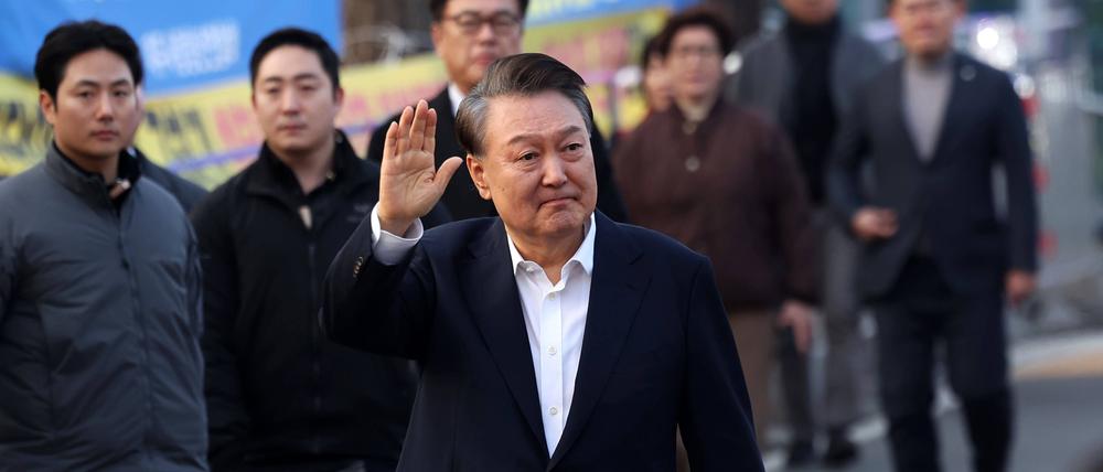 Südkoreas entmachteter Präsident Yoon Suk Yeol wurde am 8. März aus der Haft in Seoul entlassen.