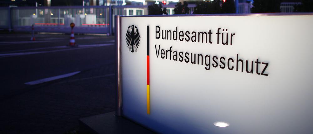 Ursprünglich wollte der Verfassungsschutz sein Gutachten schon 2024 vorlegen.