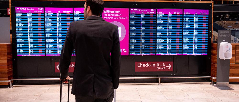 Entschädigung für ausgefallene oder verspätete Flüge einzuklagen, soll einfacher werden. (Symbolbild)