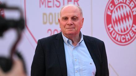 Übte heftige Schelte an den Medien: Bayern Münchens Ehrenpräsident Uli Hoeneß.