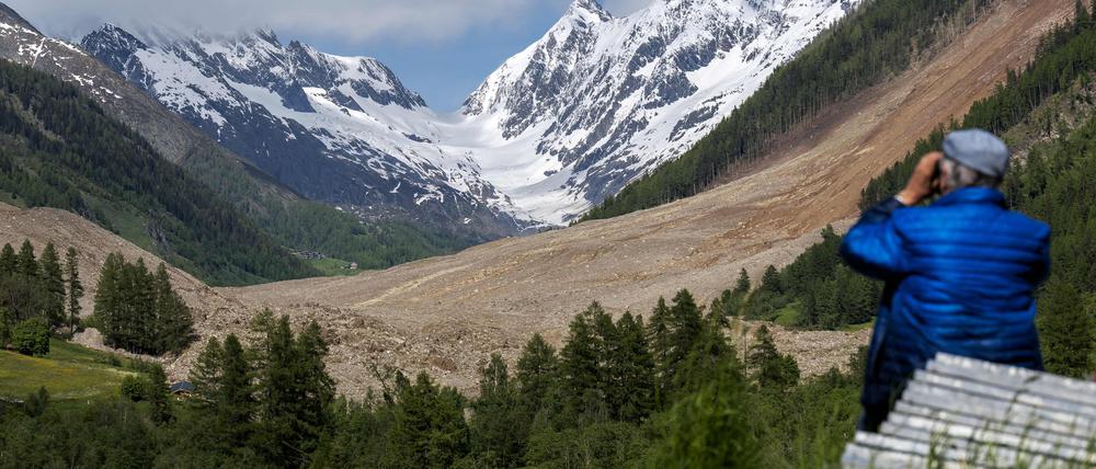 Blick auf die Schutthalde im Lötschental.