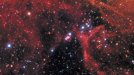 Habt Ihr sie auch gesehen? So sah die Supernova 1987a im Jahr 2017 aus, zumindest von der Erde aus betrachtet.