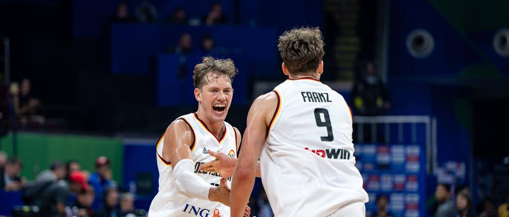 Bei der EM fehlte Moritz Wagner (links) verletzt, die Weltmeisterschaft gewann er aber zusammen mit seinem jüngeren Bruder Franz.