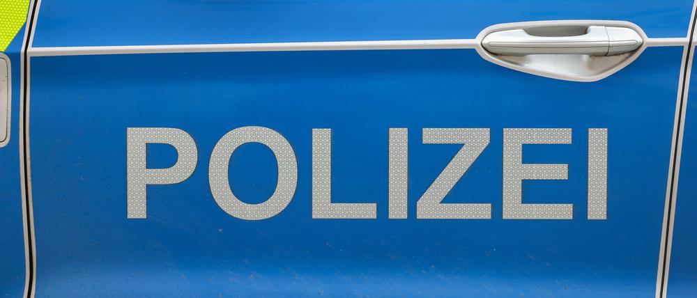 Ein Streifenwagen der Polizei (Symbolbild)