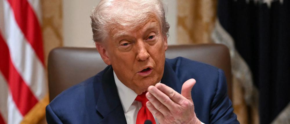 US President Donald Trump speaks during a meeting with Argentina's President Javier Milei at the White House in Washington, DC, on October 14, 2025. (Photo by ANDREW CABALLERO-REYNOLDS / AFP)