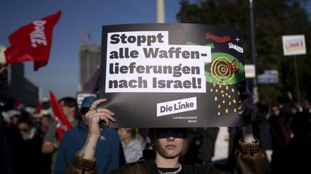 Demonstranten der Partei Die Linke Ende September in Berlin.