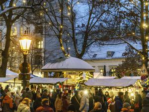 Der Weihnachtsmarkt in Alt-Rixdorf gehört zu den stimmungsvollsten Berlins.