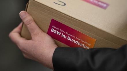 Das Bündnis Sahra Wagenknecht (BSW) wollte im Wahlprüfungsausschuss eine Neuauszählung der Bundestagswahl vom Februar erreichen.