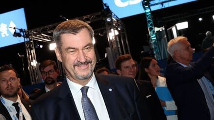Markus Söder, CSU-Vorsitzender und Ministerpräsident von Bayern, vor Beginn des Parteitags am Freitagnachmittag.