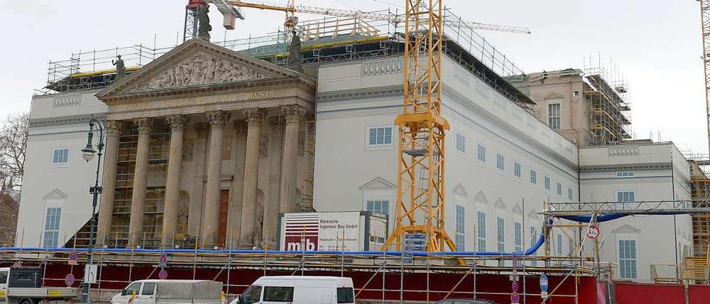 Die Sanierung der Staatsoper dauert länger als gedacht.