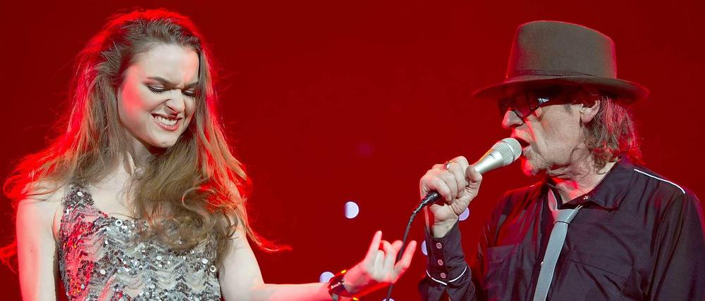 Verstärkung für Udo: Josephin Busch ist Hauptdarstellerin im Lindenberg-Musical "Hinterm Horizont". Heute Abend treten sie gemeinsam im Berliner Olympiastadion auf.