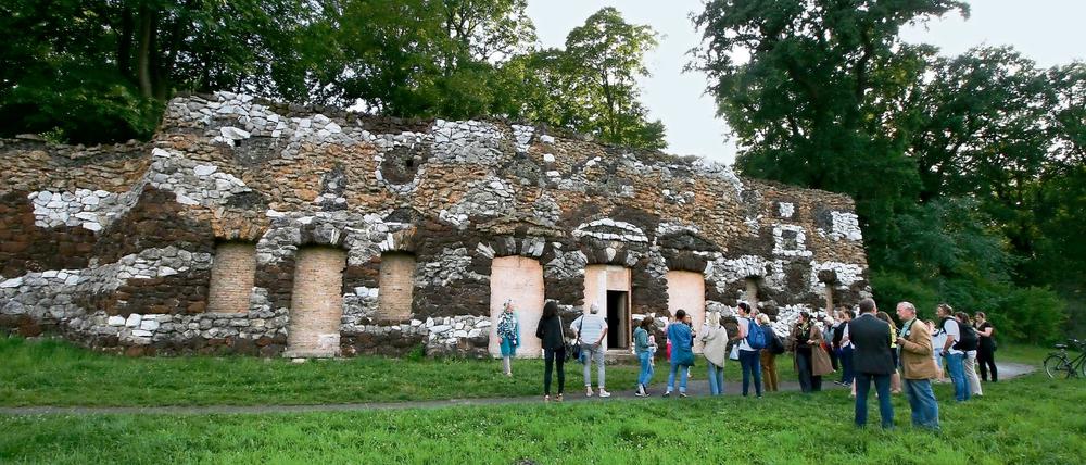 Geheimnisvoll. Friedrich Wilhelm II. soll in den drei Kabinetten der Muschelgrotte am Jungfernsee mystische Séancen abgehalten haben.